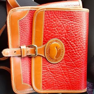 Dooney & bourke bag